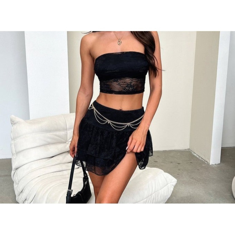 Thats So Fetch Annabelle Mini Lace Skirt Womens 2 Black Floral Layered Flowy NWT